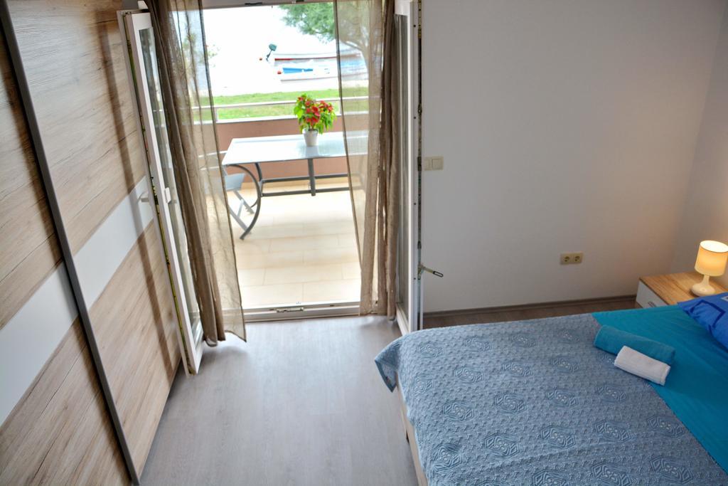 Apartments Clara Nin Εξωτερικό φωτογραφία