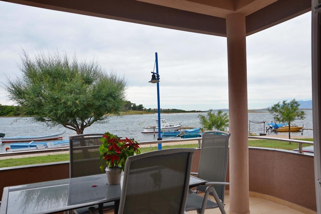 Apartments Clara Nin Εξωτερικό φωτογραφία