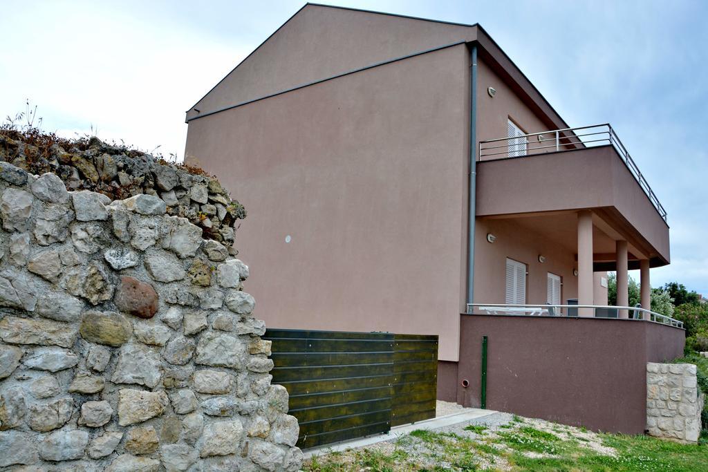 Apartments Clara Nin Εξωτερικό φωτογραφία