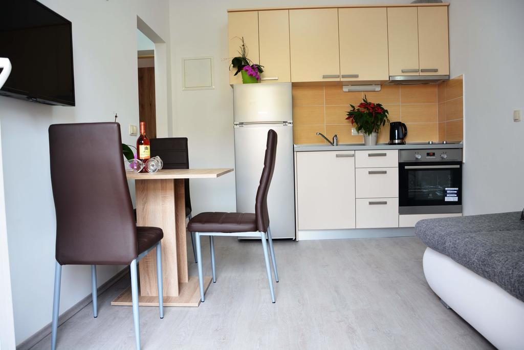 Apartments Clara Nin Εξωτερικό φωτογραφία