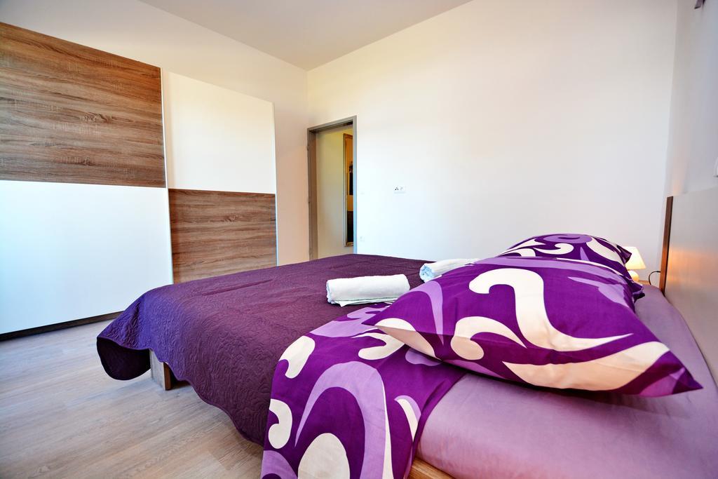 Apartments Clara Nin Εξωτερικό φωτογραφία